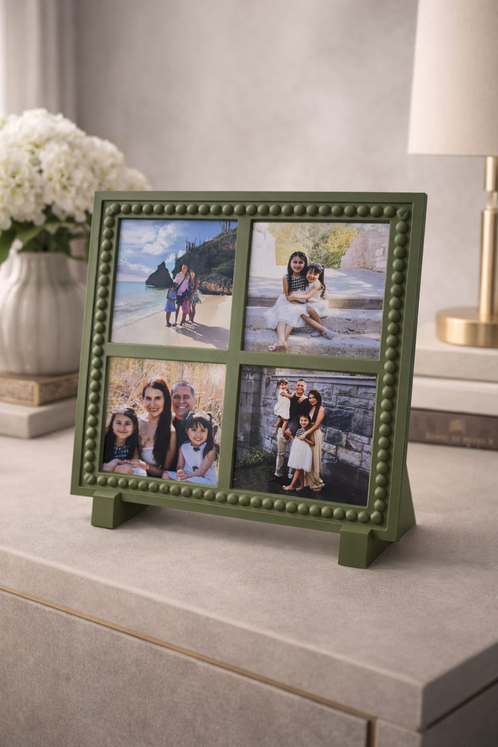 MINI MINIMALISTIC Photo Frame - Holds 4 - 2.5x2.5in Magnets